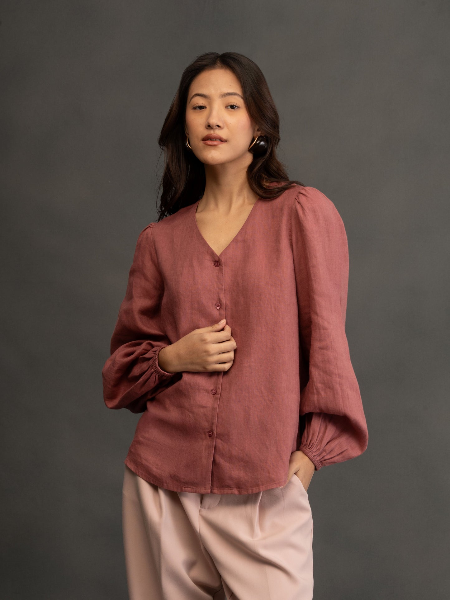 100% European Linen Regular Fit V-Neck Blouse - Rust