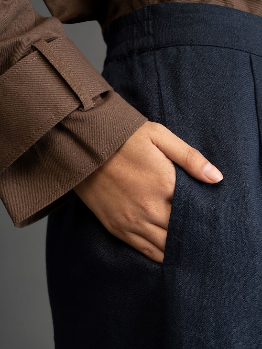 100% European Linen Relaxed Fit Wide Leg Trousers - Navy