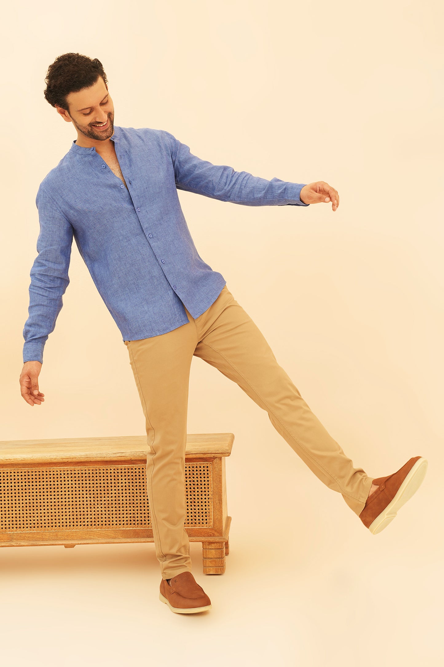 100% European Linen Mandarin Collar Shirt