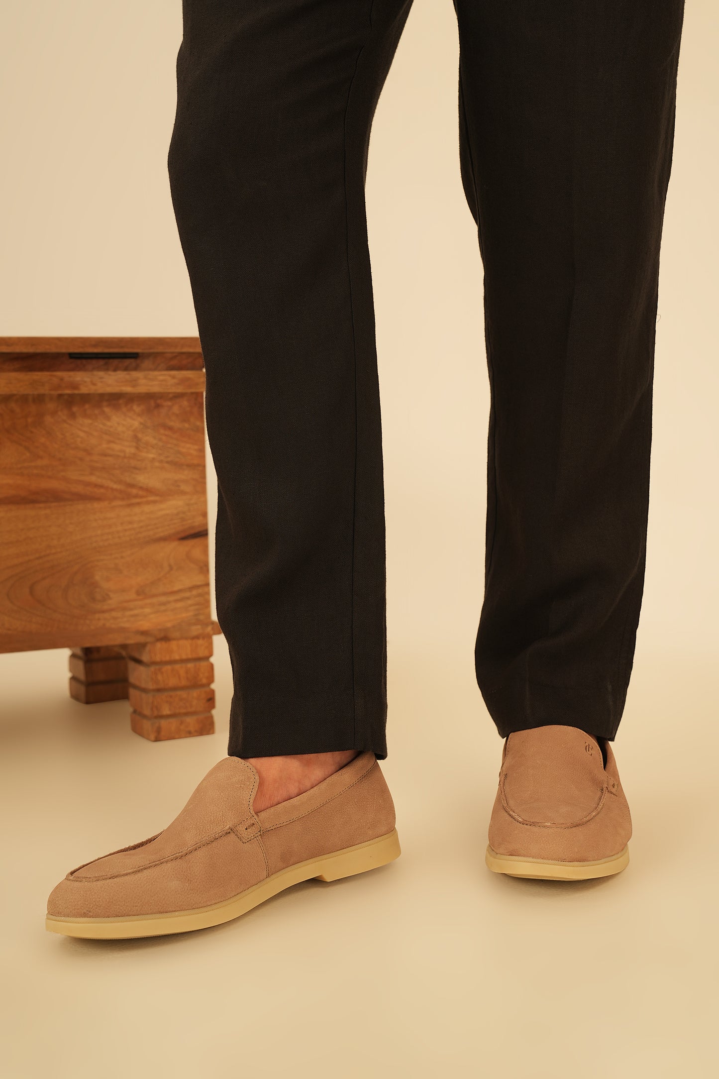 100% European Linen Straight Fit Trousers