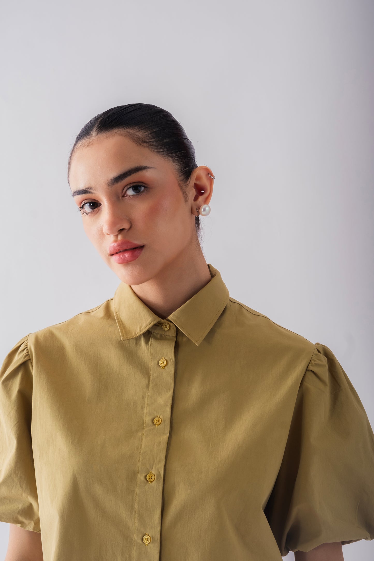 100% Cotton Poplin Puff-Sleeve Cropped Shirt - Olive Stone