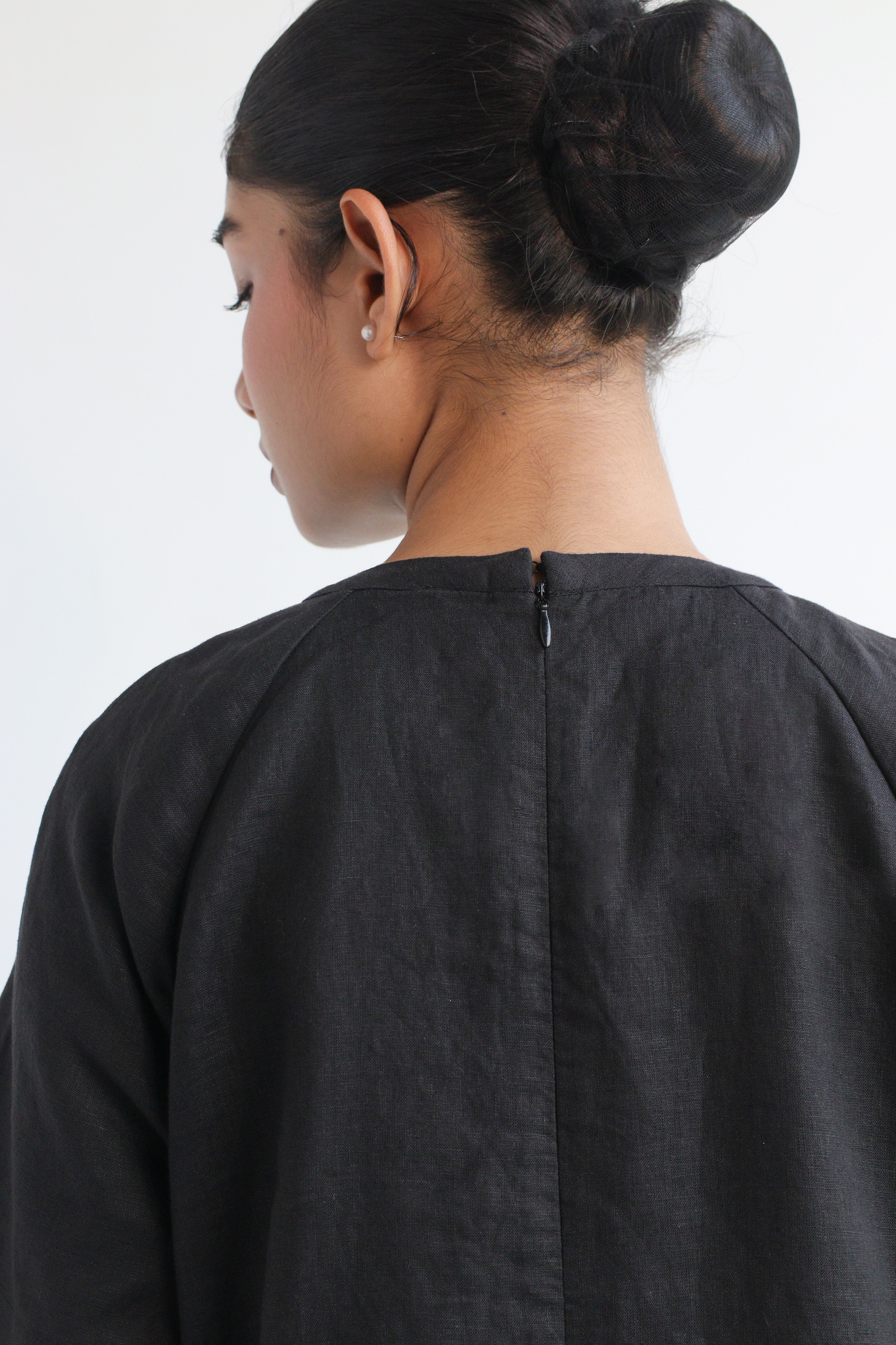 100% European Linen Easy Shift Dress - Black