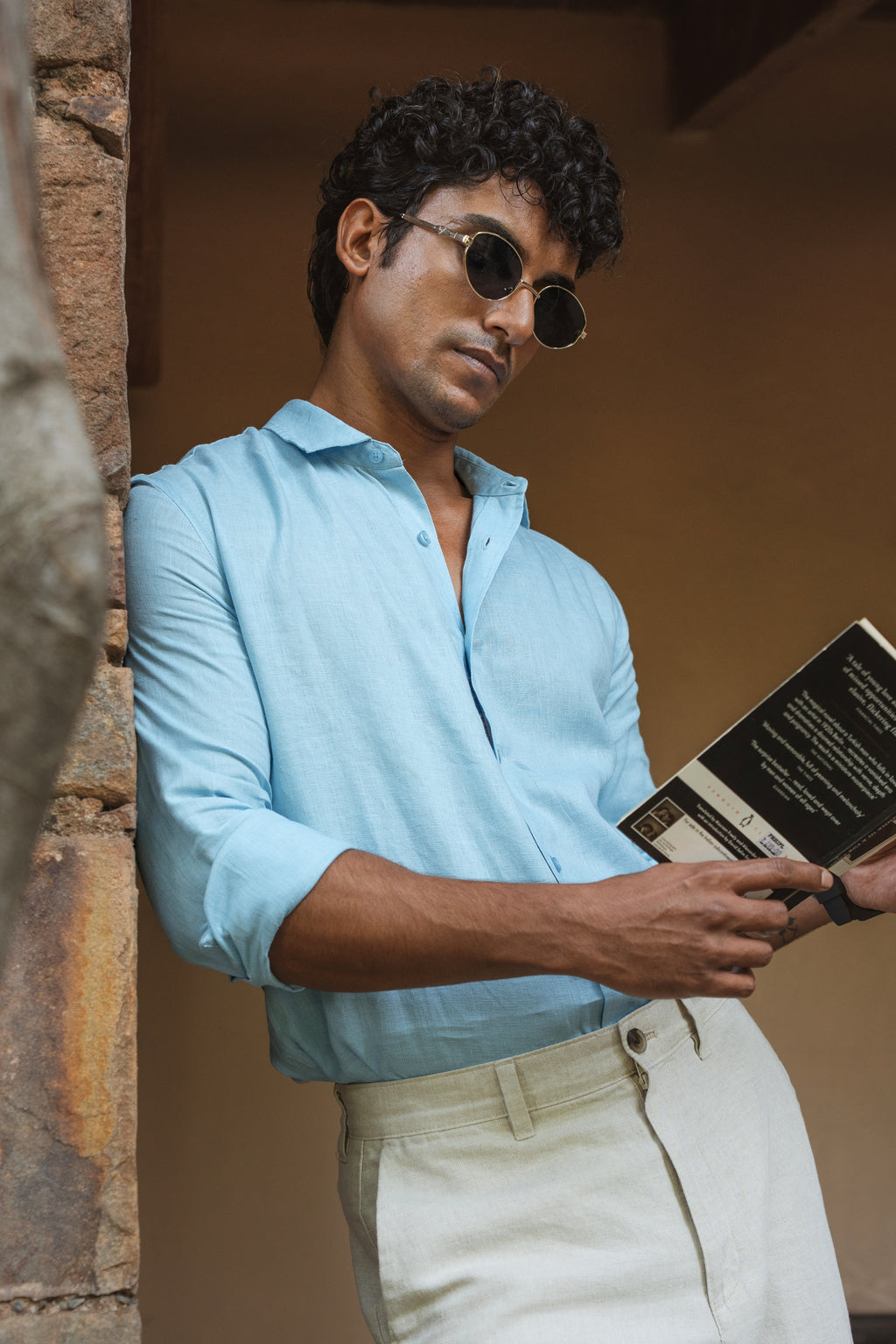 100% European Linen Classic Everyday Shirt - Sea Blue