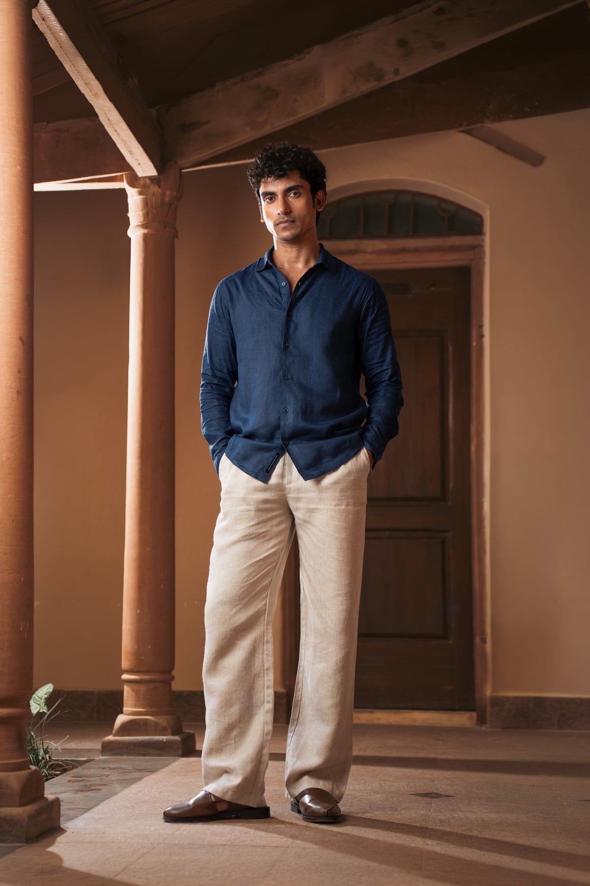 100% European Linen Classic Everyday Shirt - Midnight Blue