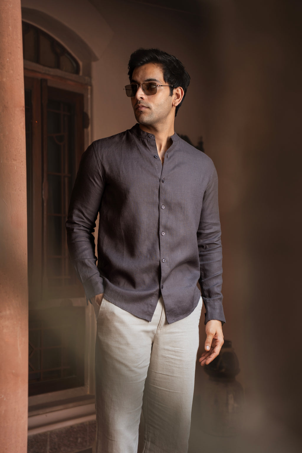 100% European Linen Mandarin Collar Shirt - Anthracite
