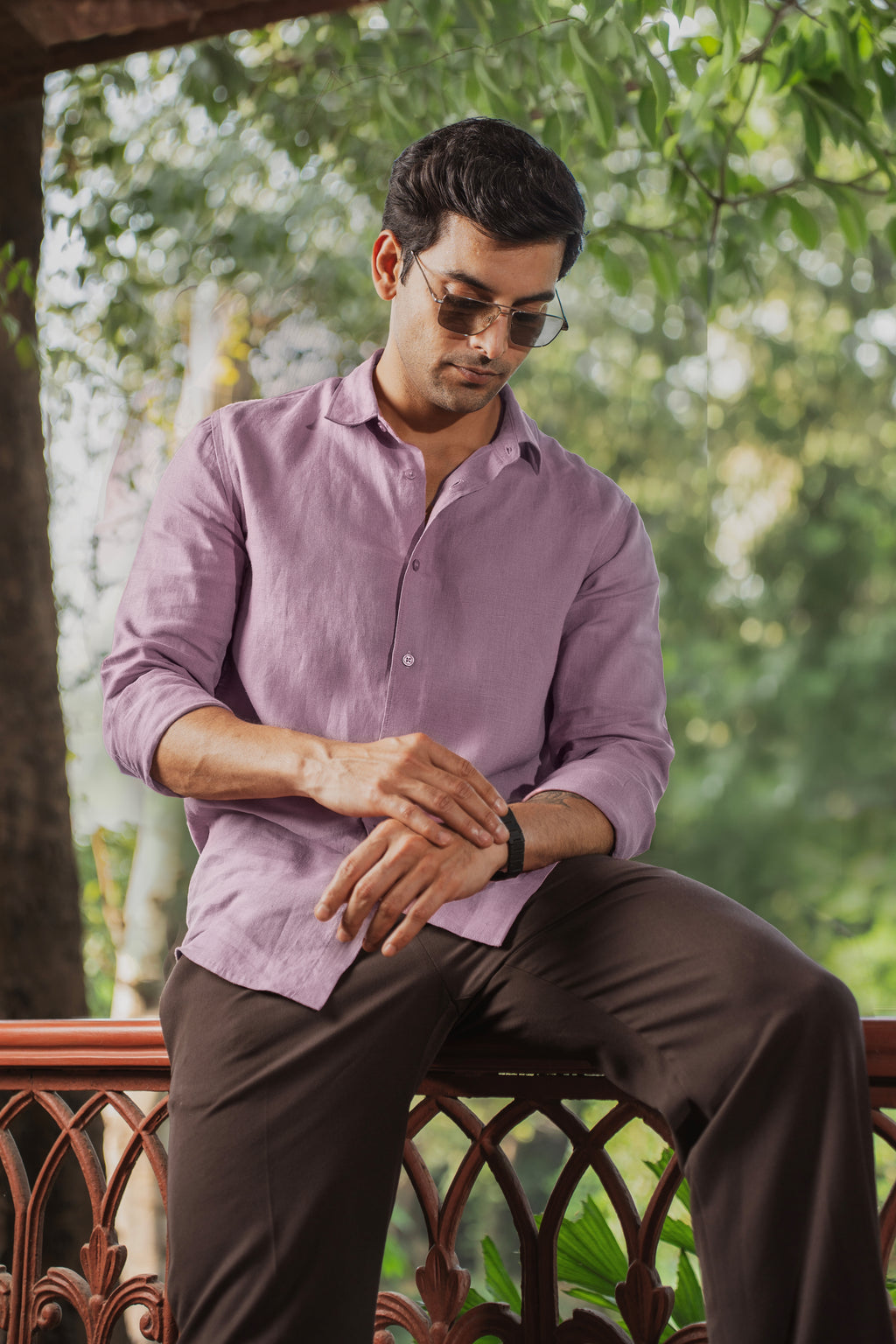 100% European Linen Classic Everyday Shirt - Onion