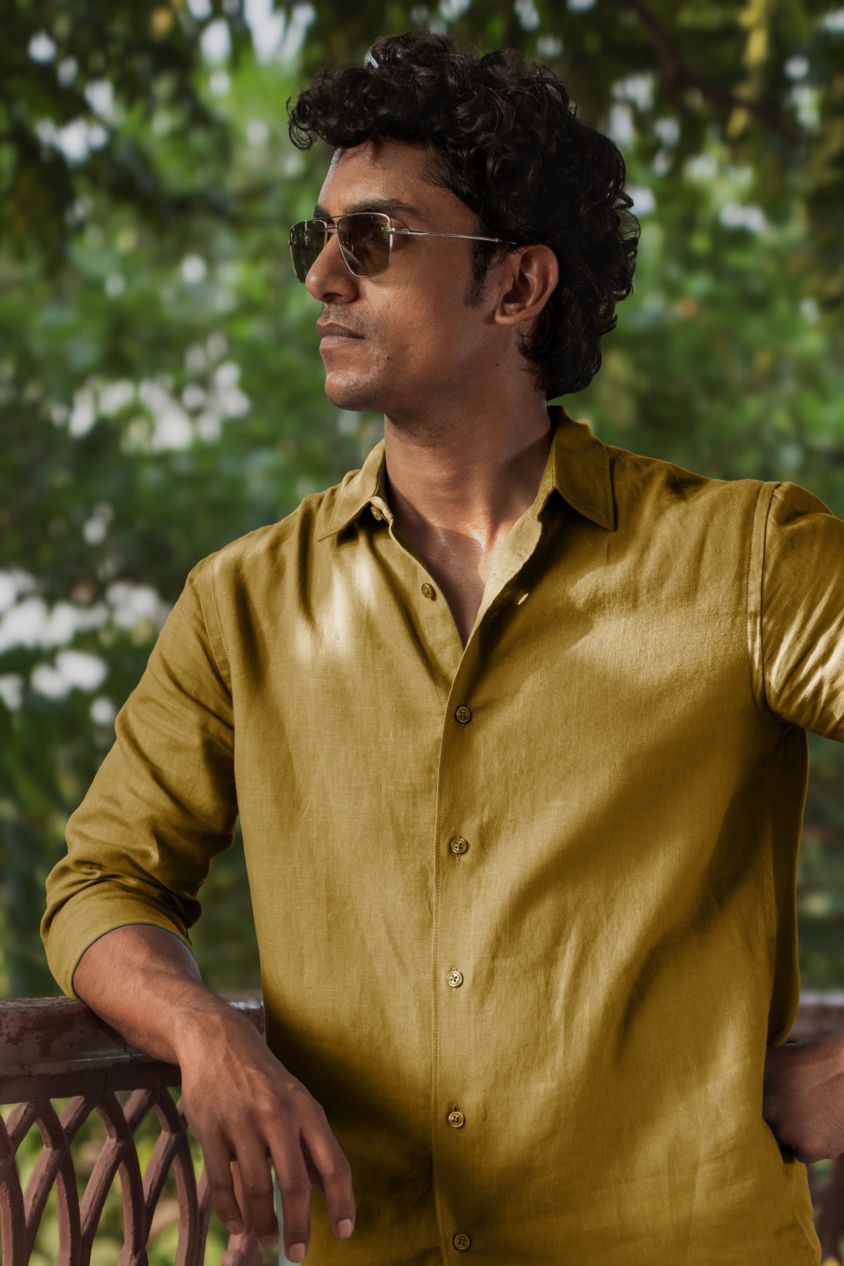100% European Linen Classic Everyday Shirt - Ochre Yellow
