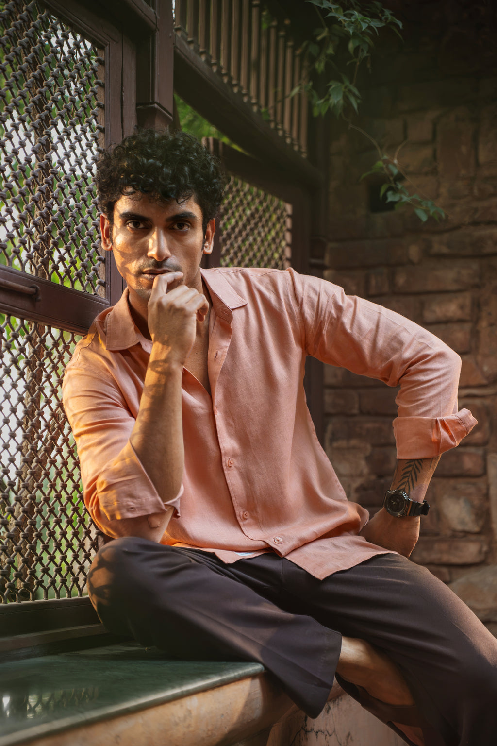 100% European Linen Classic Everyday Shirt - Peach