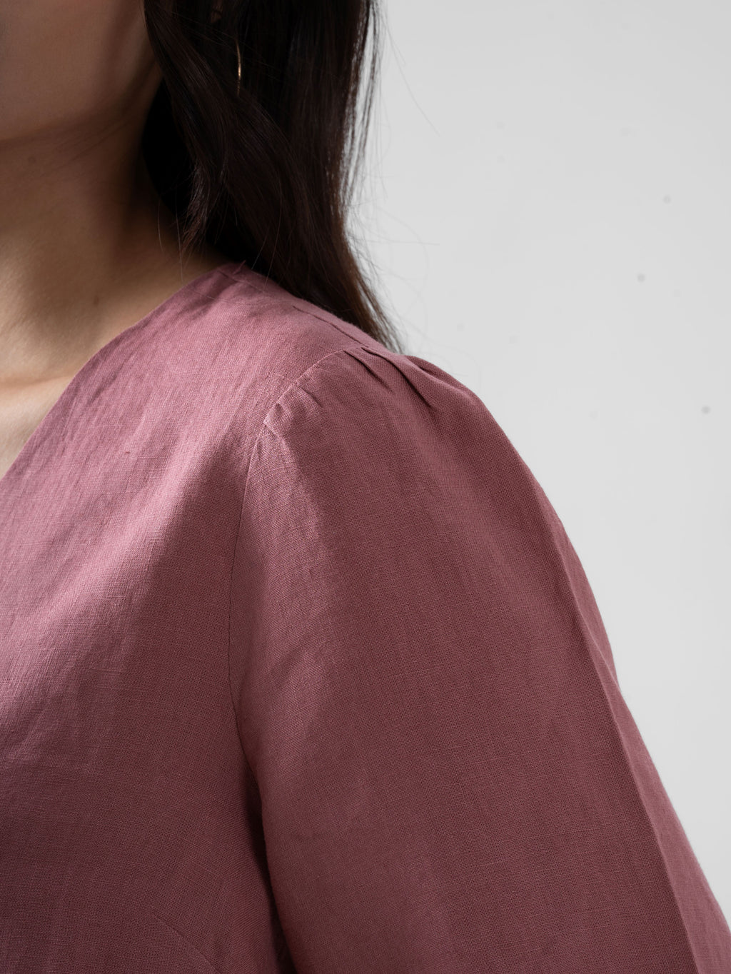 100% European Linen Regular Fit V-Neck Blouse - Rose