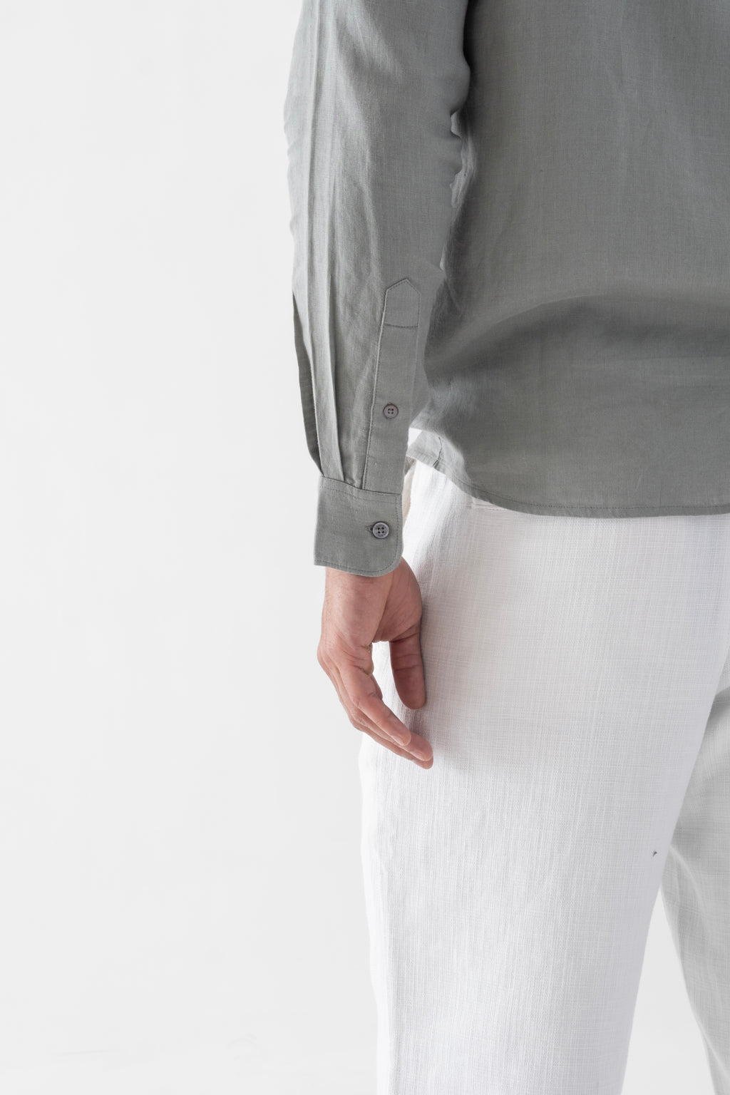 100% European Linen Classic Everyday Shirt - Sage Green