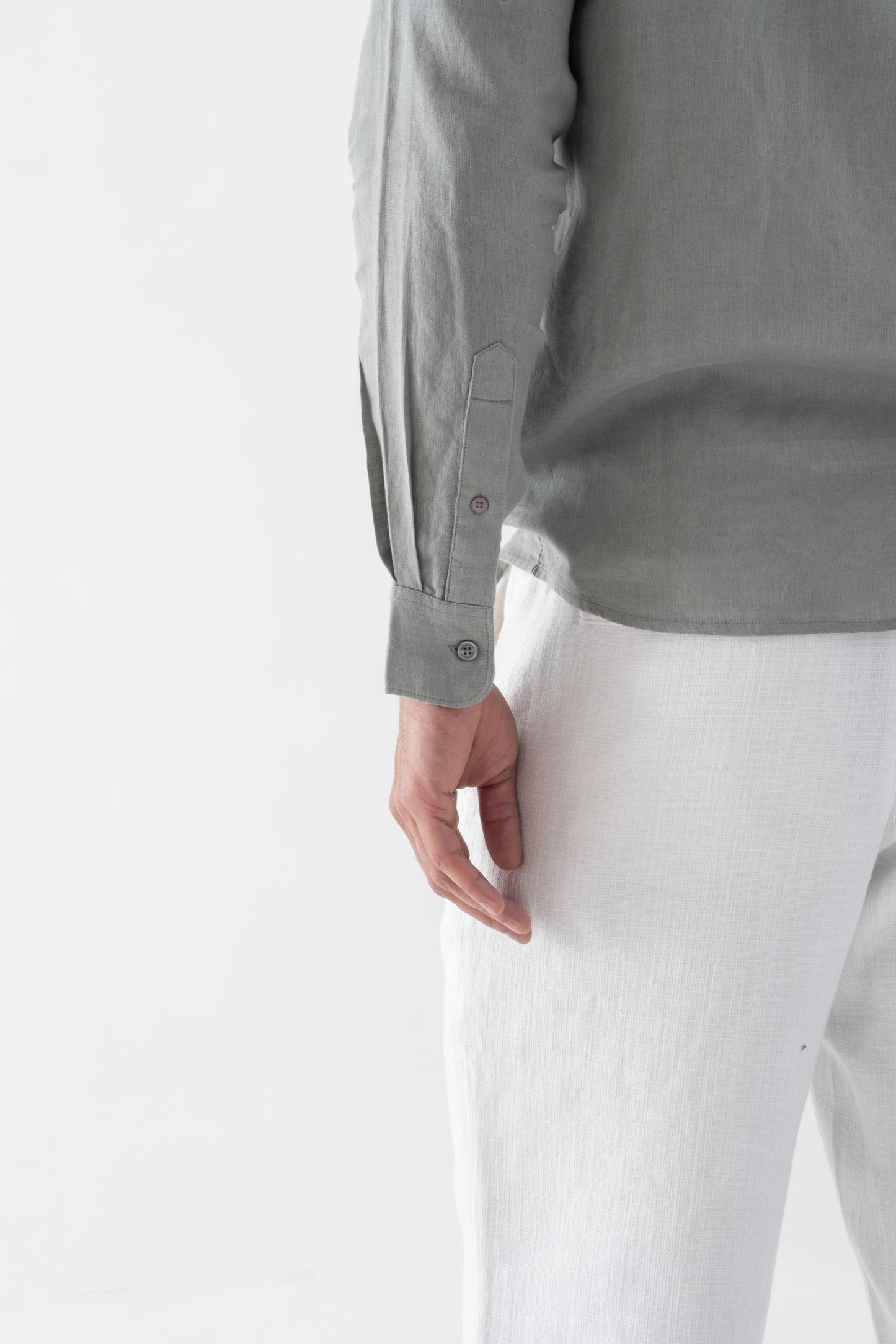 100% European Linen Classic Everyday Shirt - Sage Green