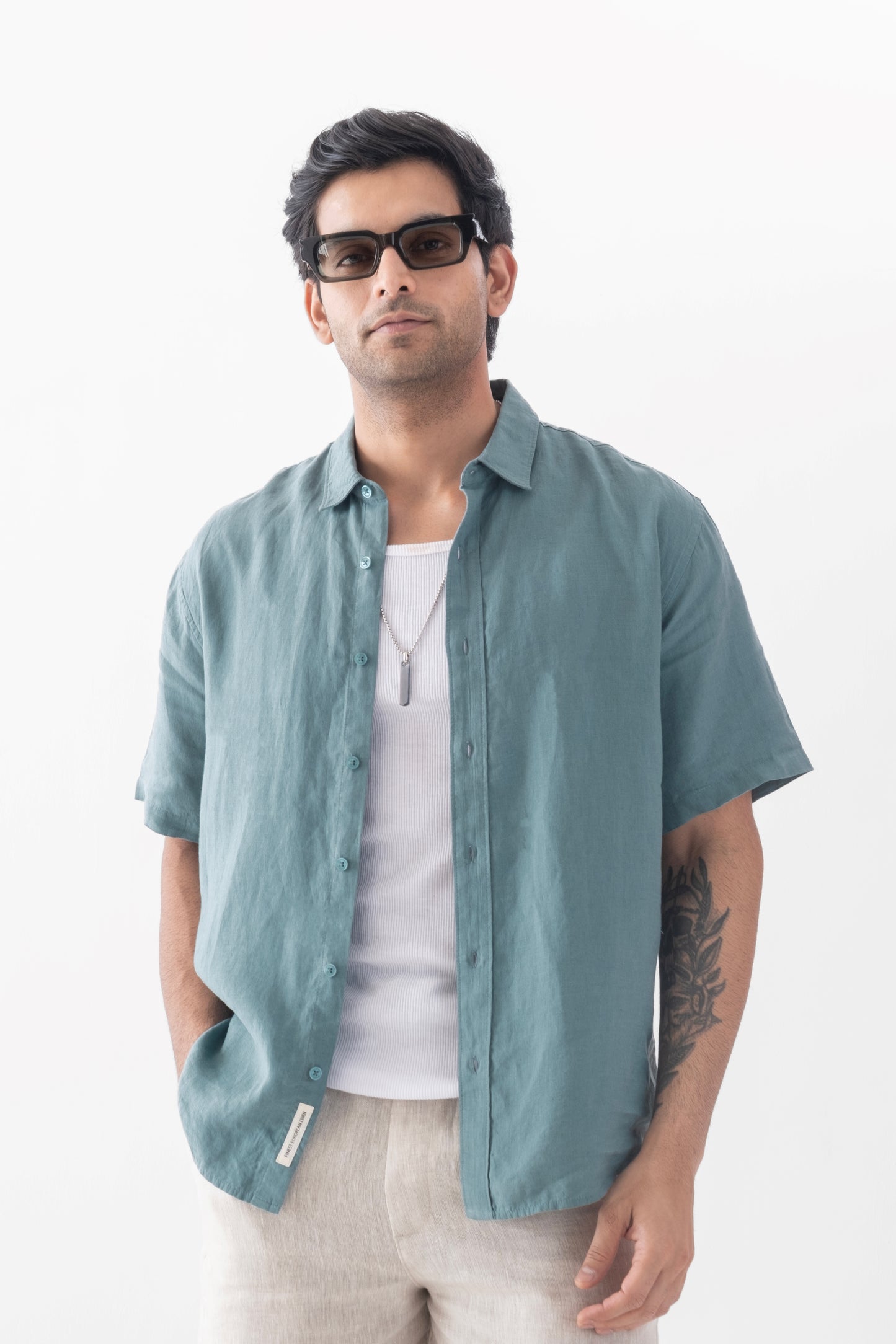 100% European Linen Relaxed Short Sleeve Shirt - Dark Mint
