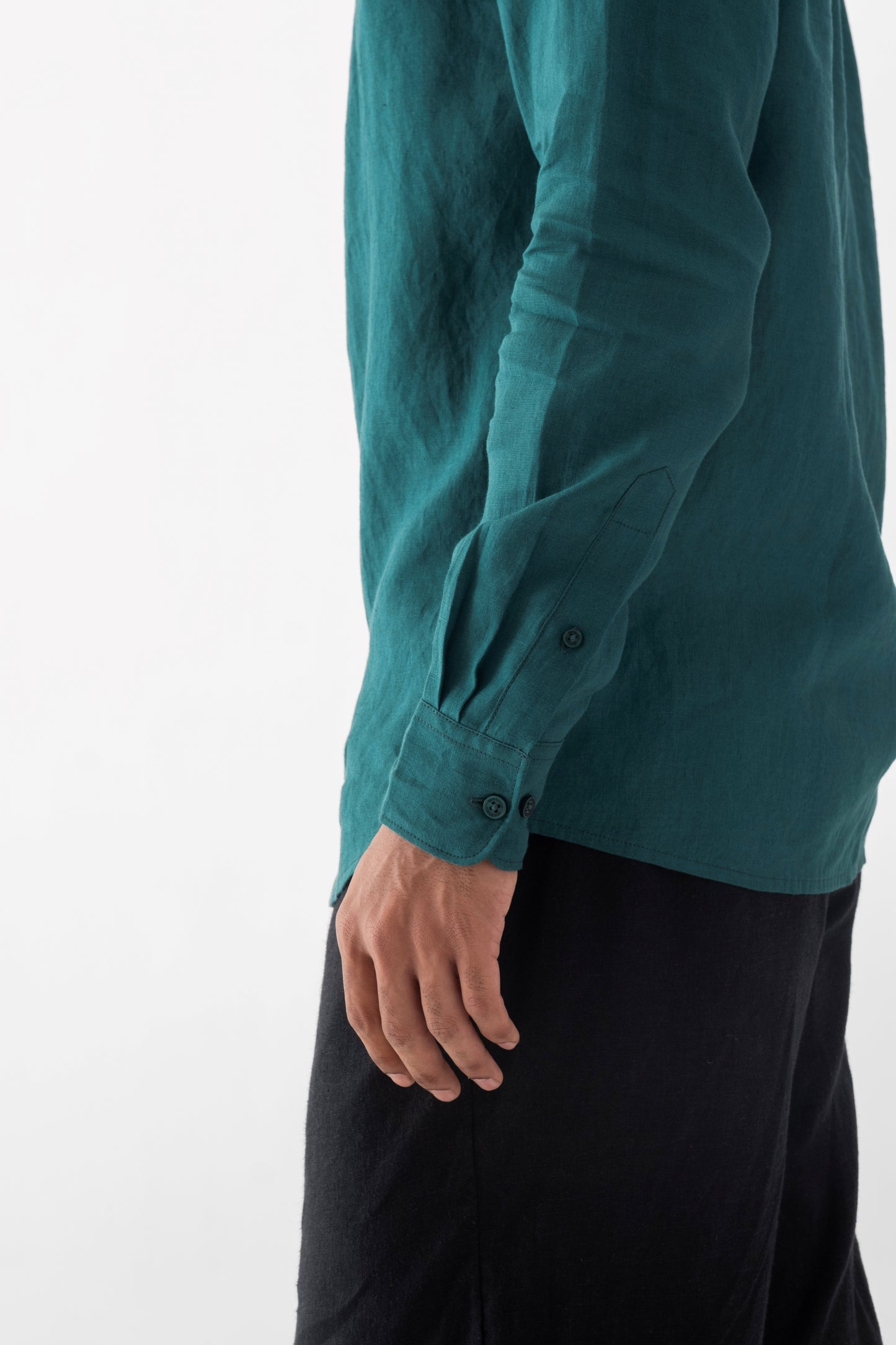 100% European Linen Classic Everyday Shirt - Deep Emerald