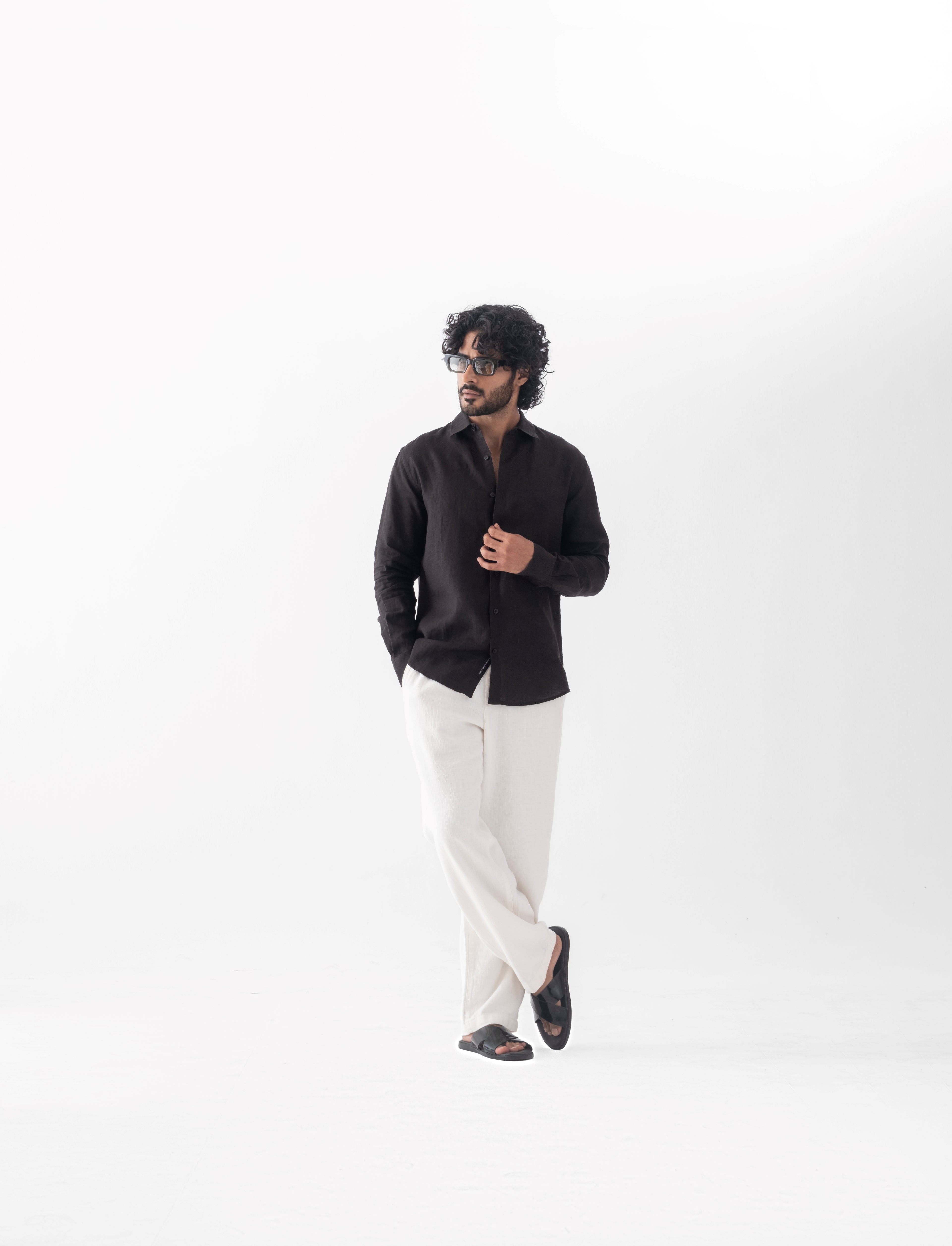 100% European Linen Classic Everyday Shirt - Black