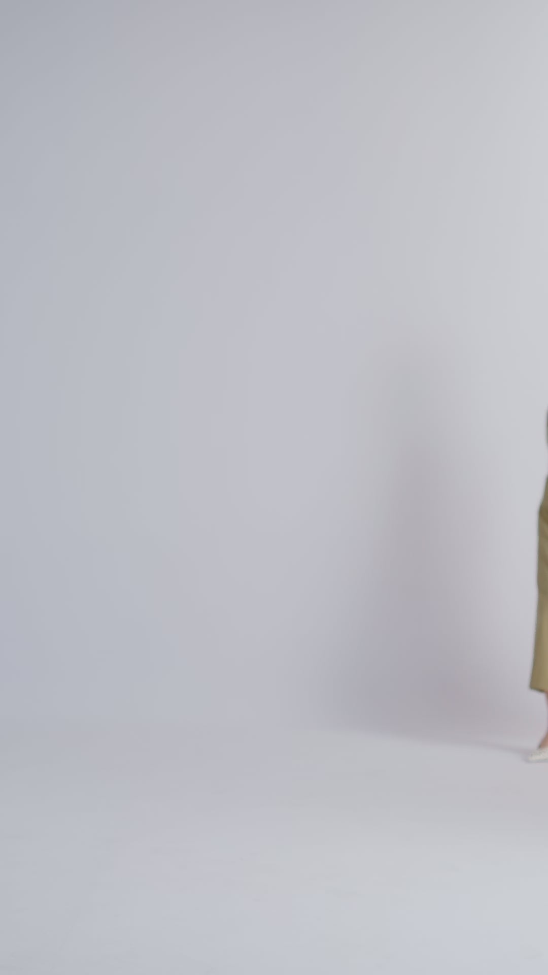 100% Cotton Poplin Puff-Sleeve Cropped Shirt - Olive Stone